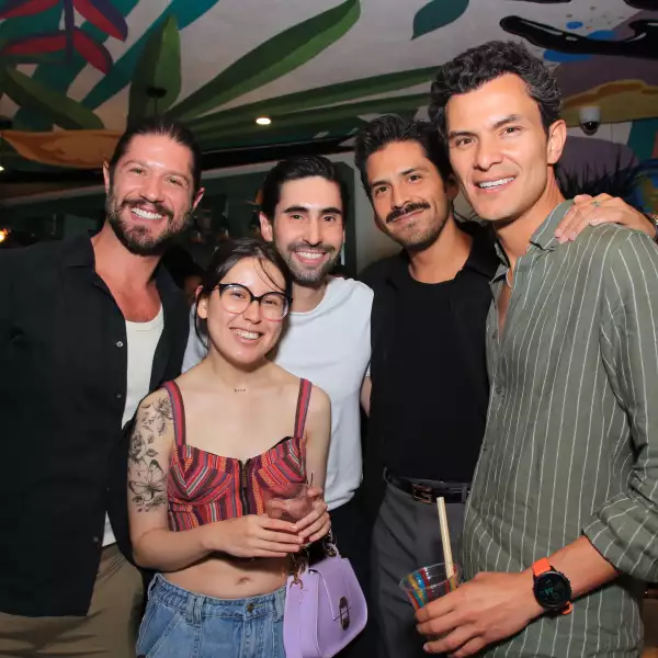 Alfredo Arnaud, Alejandra Villarreal , Alejandro Antunes, Albert