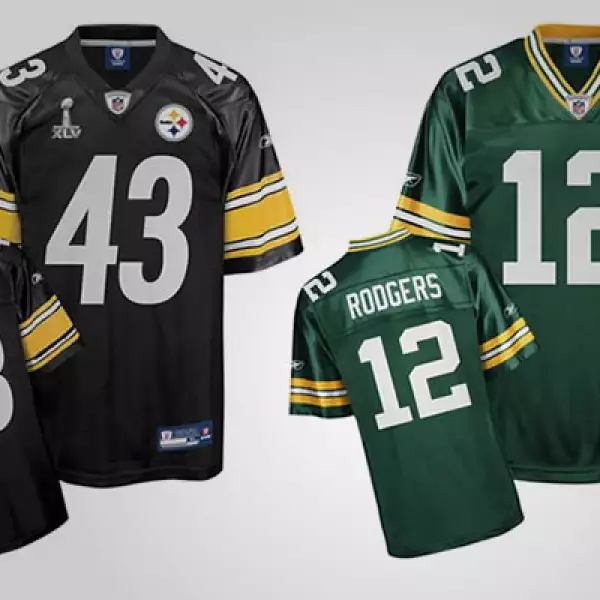 Esta tarde, los Acereros de Pittsburgh y los Empacadores de Green Bay se enfrentan en un duelo de fuerza, coraje y energía. Aquí te presentamos dos ‘jerseys’ de figuras claves del partido: el quarterback Rodgers, de Green Bay y el ‘safety’ Pomalu, de Pitt