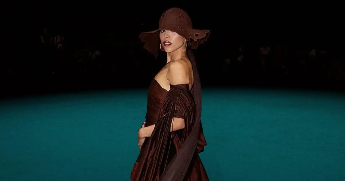 danna-paris-fashion-week.jpg