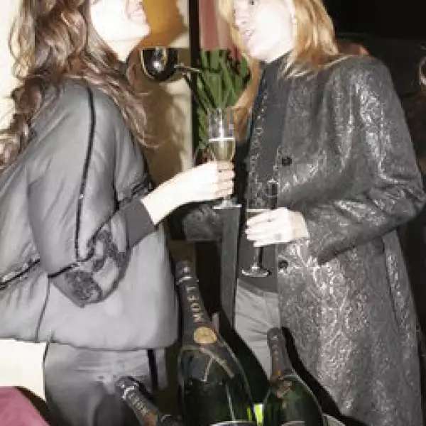 Mónica Ramírez, Cleo recordatti