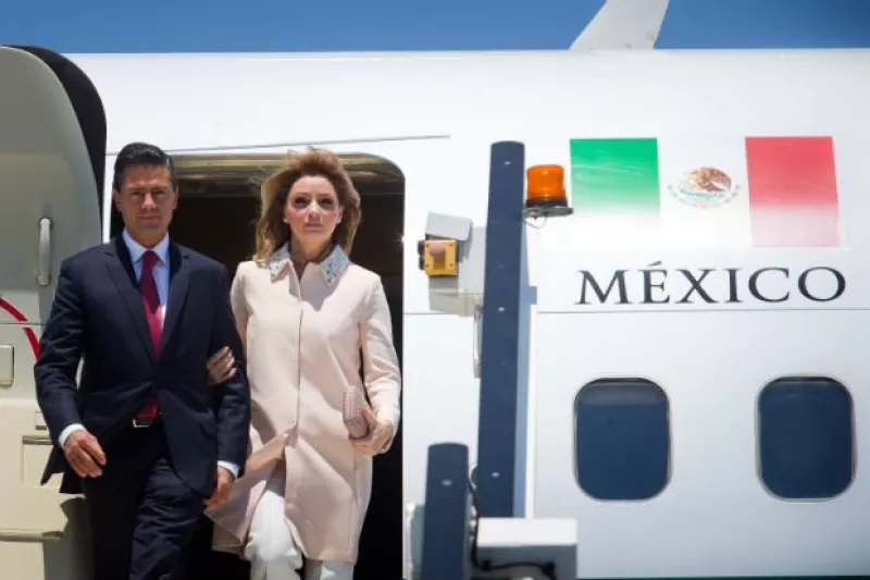 Las autoridades mexicanas descartaron que el presidente, su esposa y al Secretario de Hacienda hayan incurrido en un conflicto de interés en la compra de varios inmuebles.