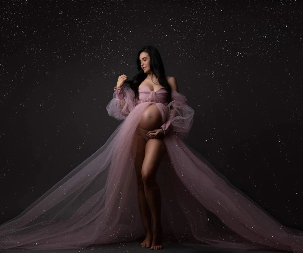 Gina Holguín y Andrés Vaca están listos para ser papás de Ian, su primer hijo