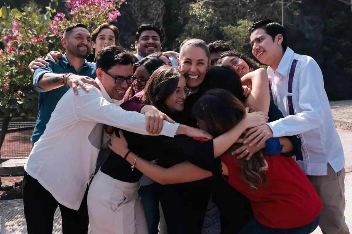 sheinbaum jovenes.jpeg