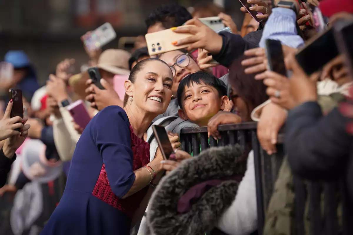La presidenta Claudia Sheinbaum encabeza mitin en el Zócalo por los 7 años de la Cuarta Transformación