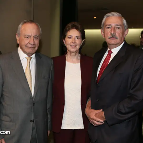 Francisco Serrano,María Cristina García y Raúl Izquierdo