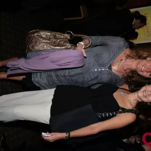 Isabel de Llano, Mónica Cabrero