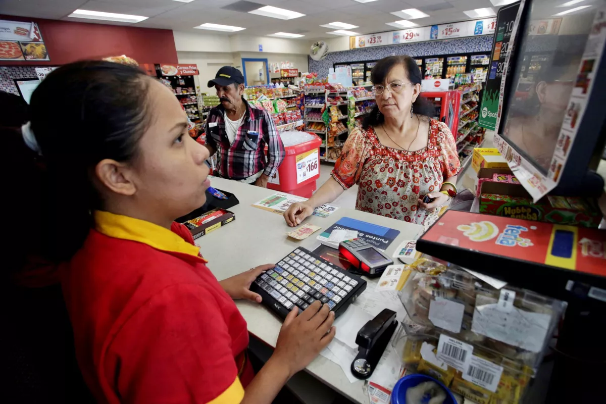 ¿Qué necesitas para poner un Oxxo en tu colonia y no es dinero?