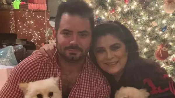 José Eduardo Derbez y Victoria Ruffo