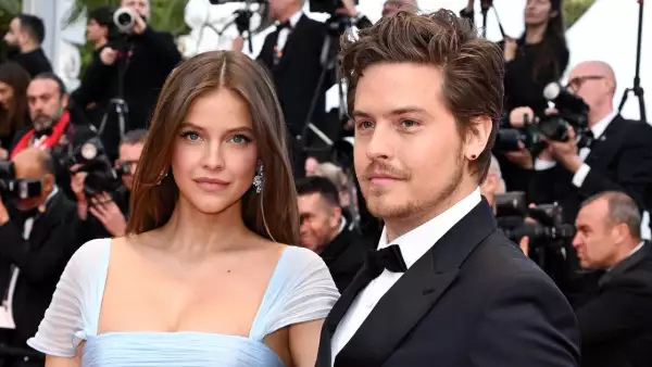 Dylan Sprouse y Barbara Palvin