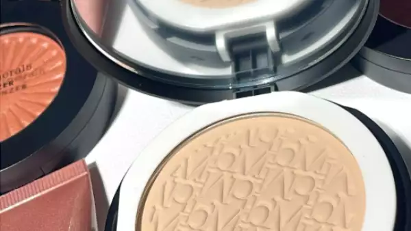 Bare Minerals Original Loose Foundation SPF 15