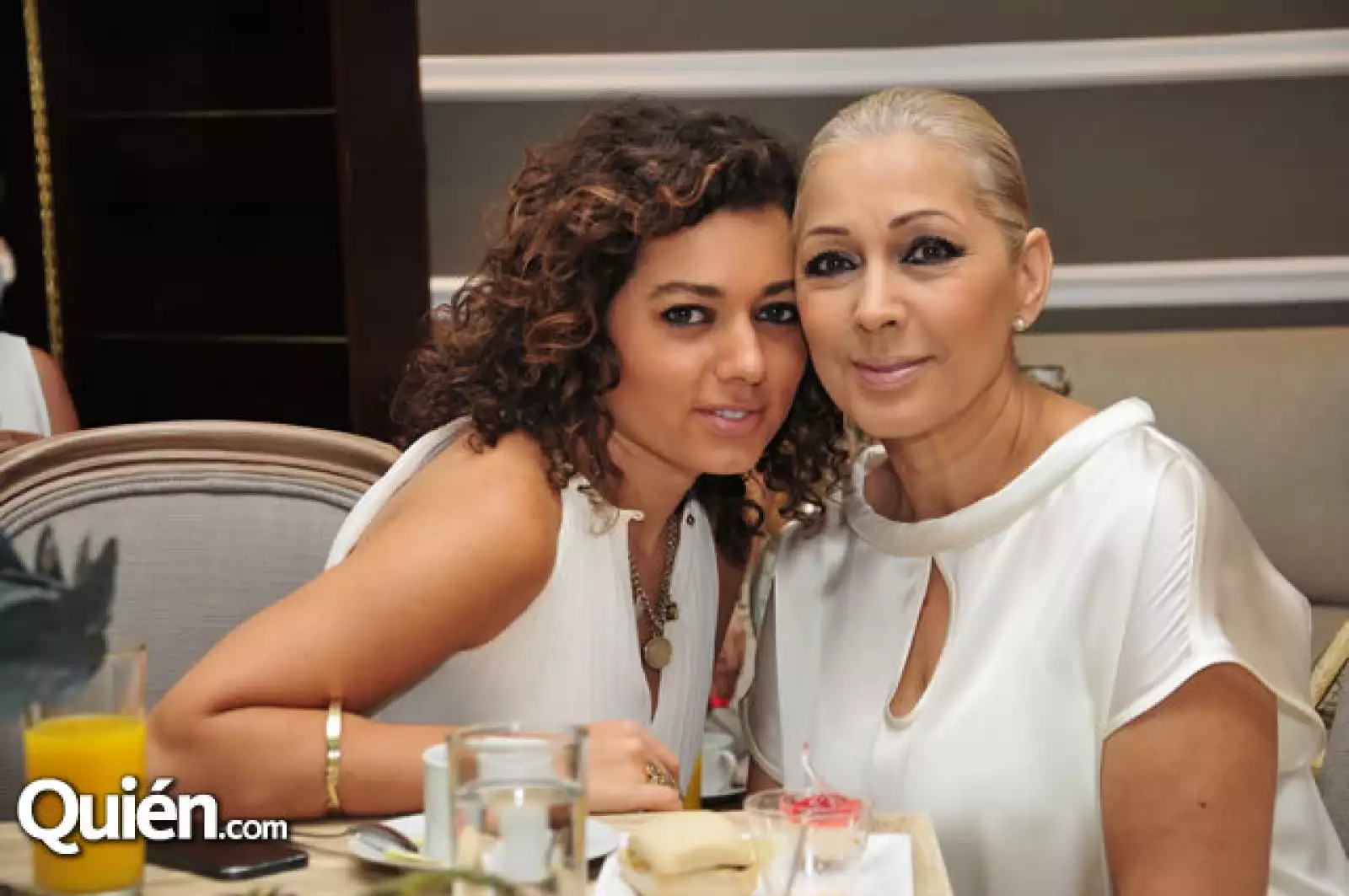 Daniela Barragán,Maria Teresa Sánchez