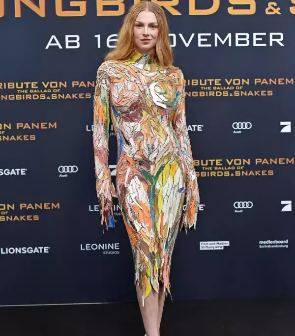 Hunter Schafer en Schiaparelli