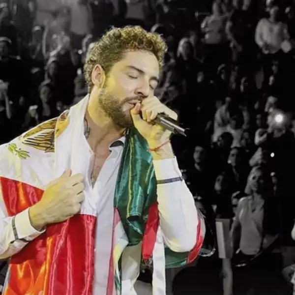 David Bisbal adora México y deseó a todos los mexicanos un día de mucha fiesta y orgullo.