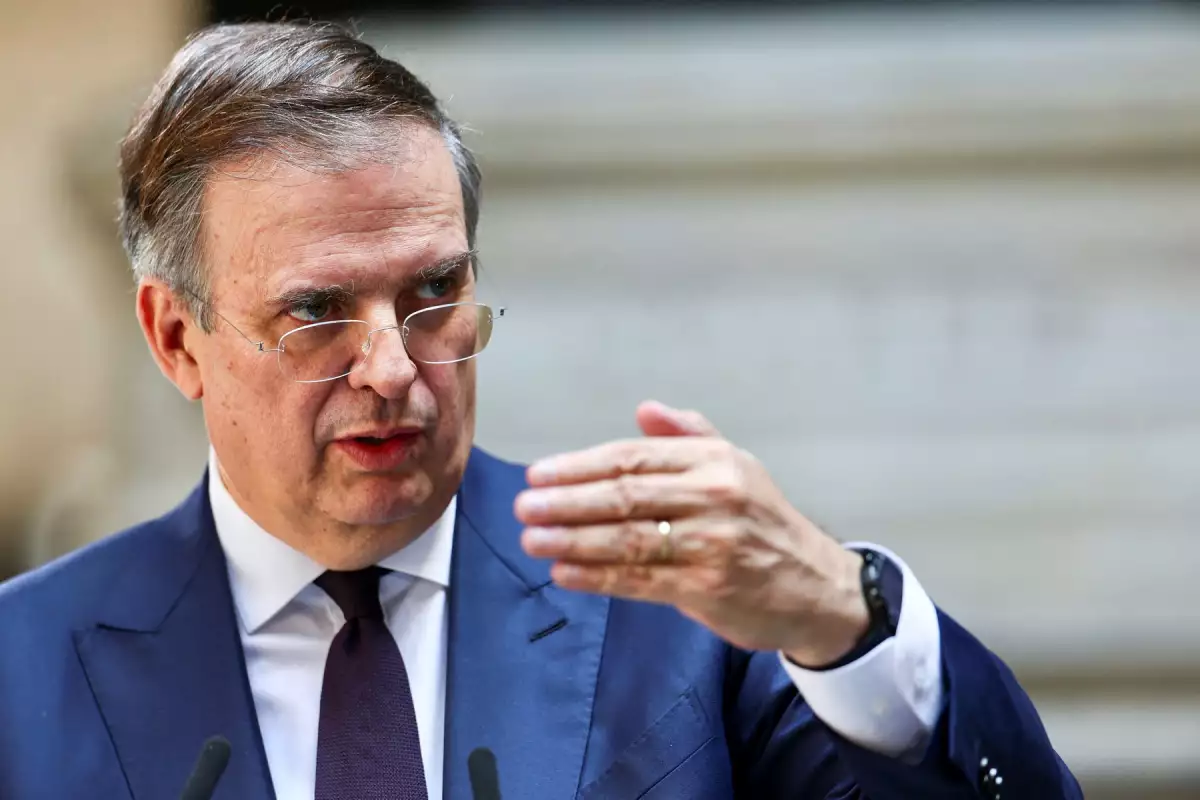 Aranceles simultáneos a China y México son inviables para Estados Unidos: Ebrard