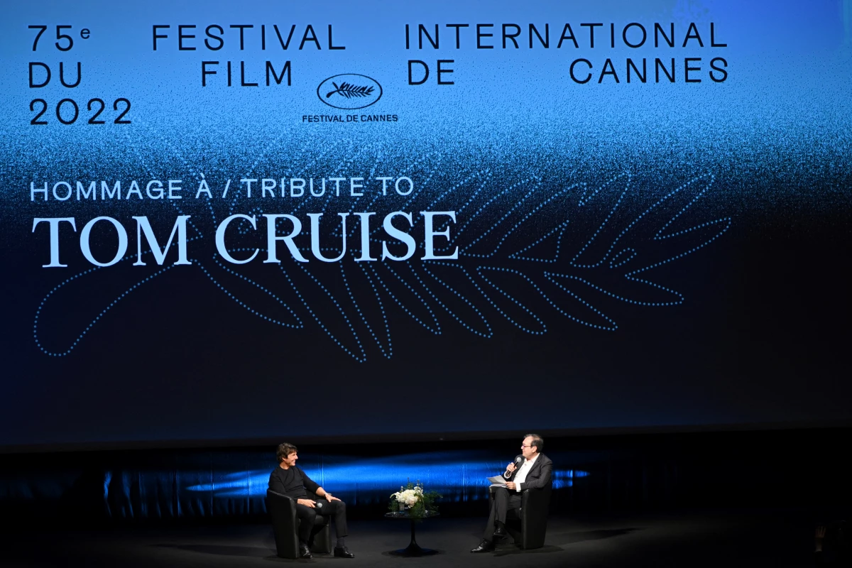 tom-cruise