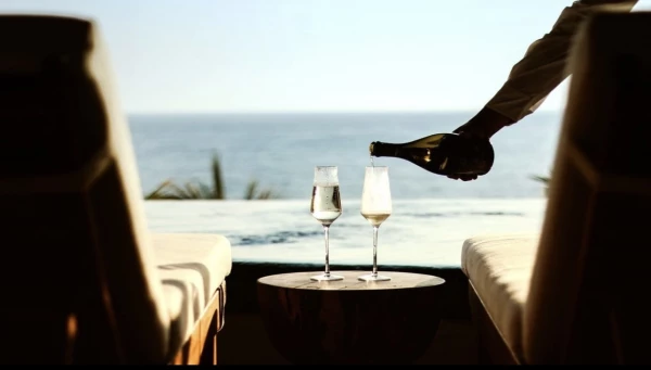 Thomson Zihuatanejo