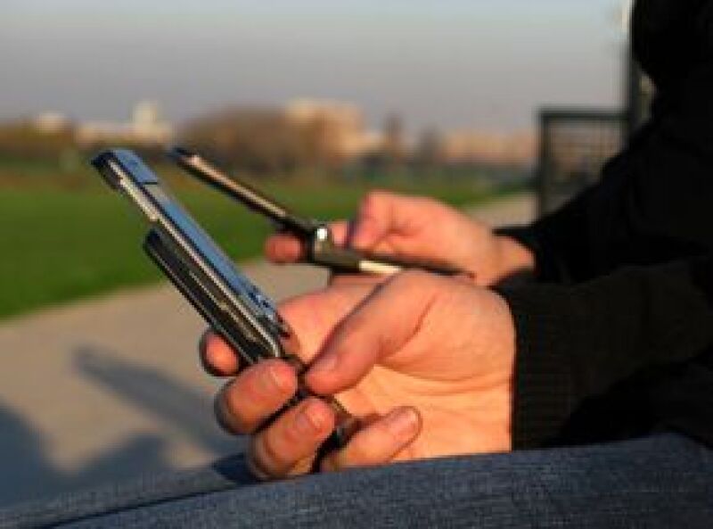 La empresa de televisión previene que mediante llamadas telefónicas o envío de mensajes de texto a celulares se prometen premios y dinero en efectivo, a cambio de compra de tarjetas telefónicas.