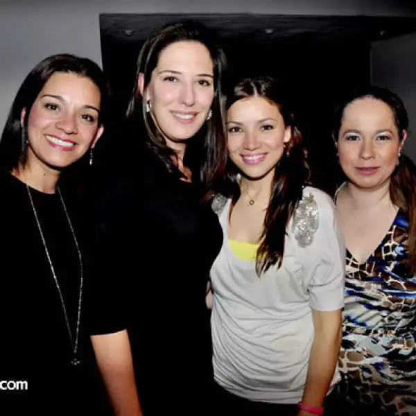 Carolina Navas, Gaby Alarcón, Gaby Barbosa y Cynthia de Arroyo