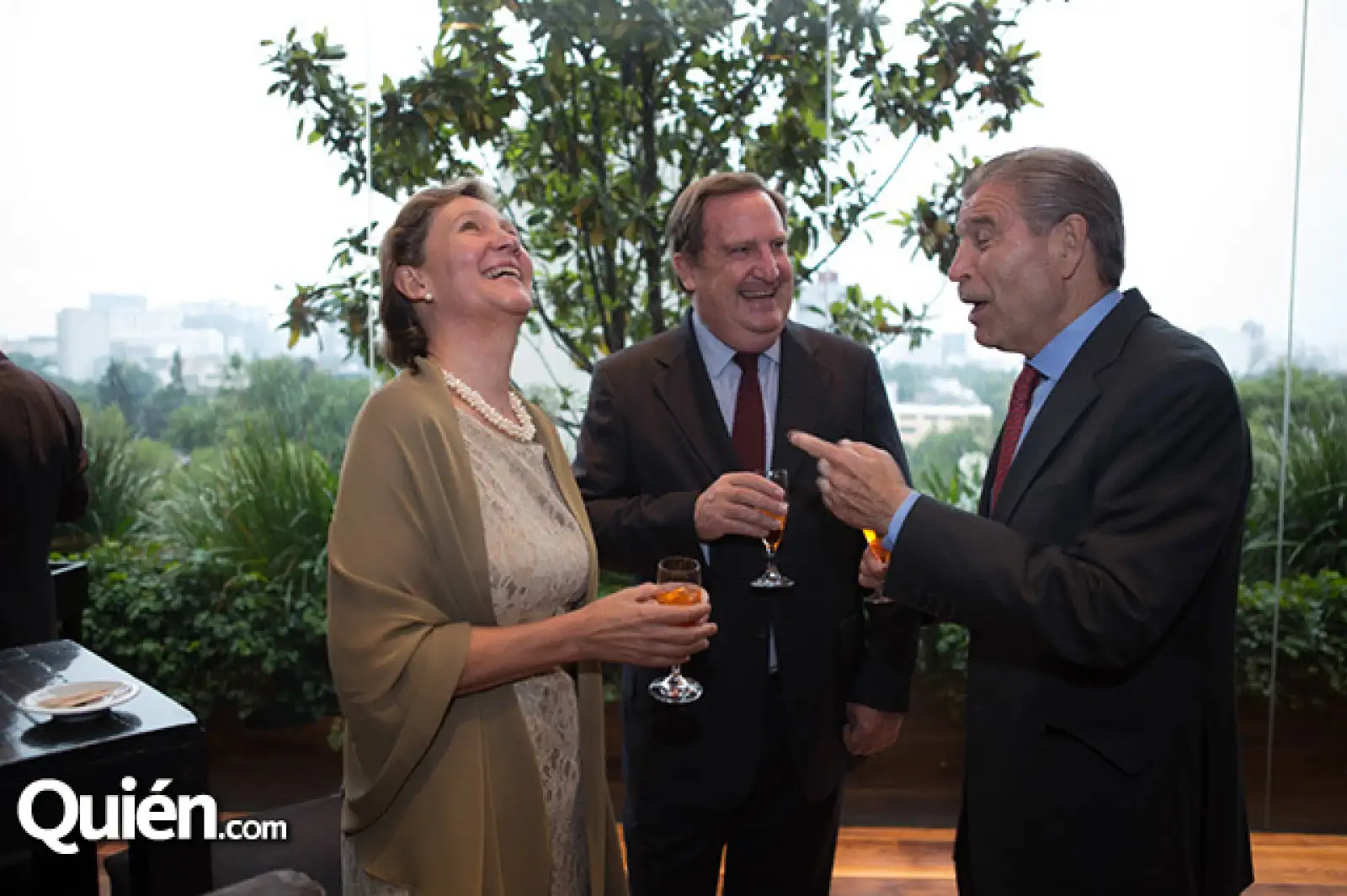 Miriam de Habsburgo, Jaine Corcuera y Luis Gálvez
