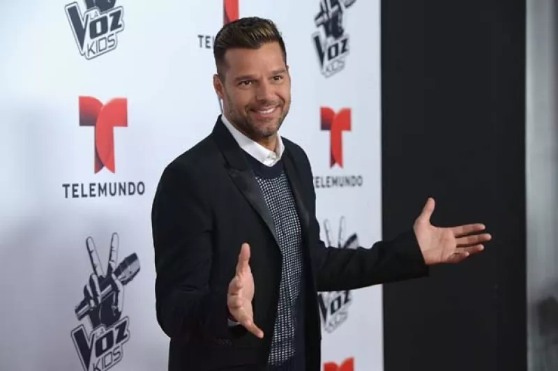 El cantante confesó que cuando todavía no confirmaba sus preferencias sexuales, intimaba a quienes lo eran.