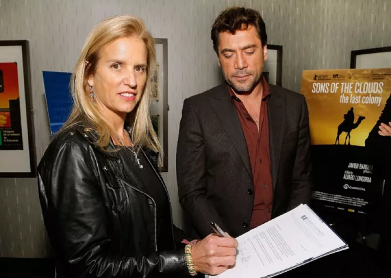 El actor colabora en una campaña de concientización con la sobrina del emblemático John F. Kennedy, Kerry Kennedy en pro de los derechos de la comunidad Saharaui desalojada de territorio marroquí.