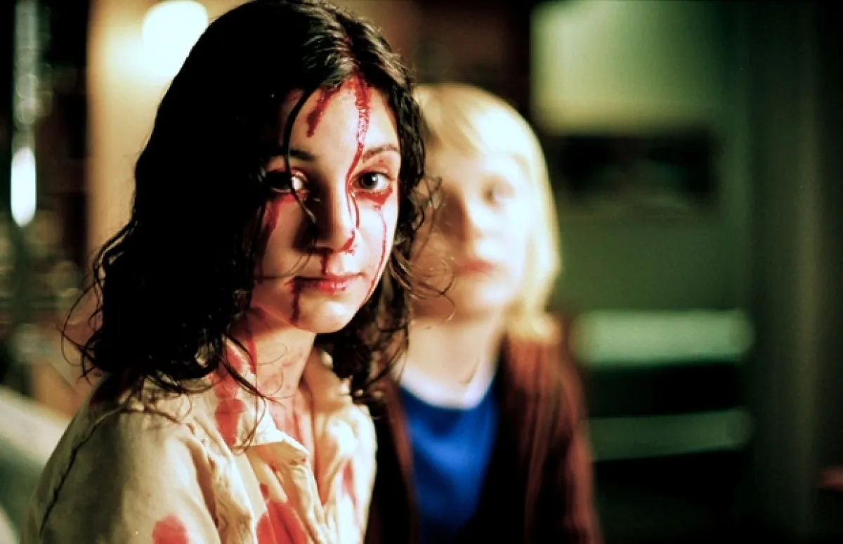 Let the right one in. 2008.