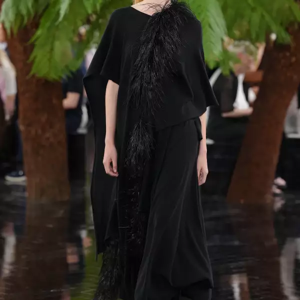 Christian Dior HC F26 025.jpg