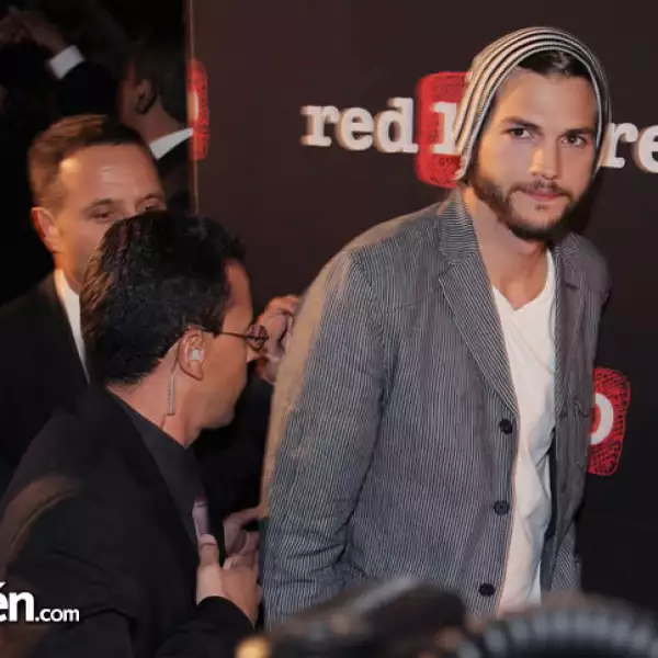 Ashton kutcher