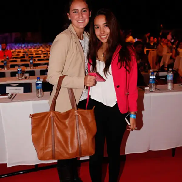 Natalia Servín y Natalia Vizcaino