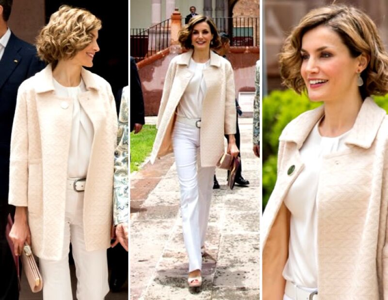 Para el último día en nuestro país, Letizia llevó un conjunto en blanco.