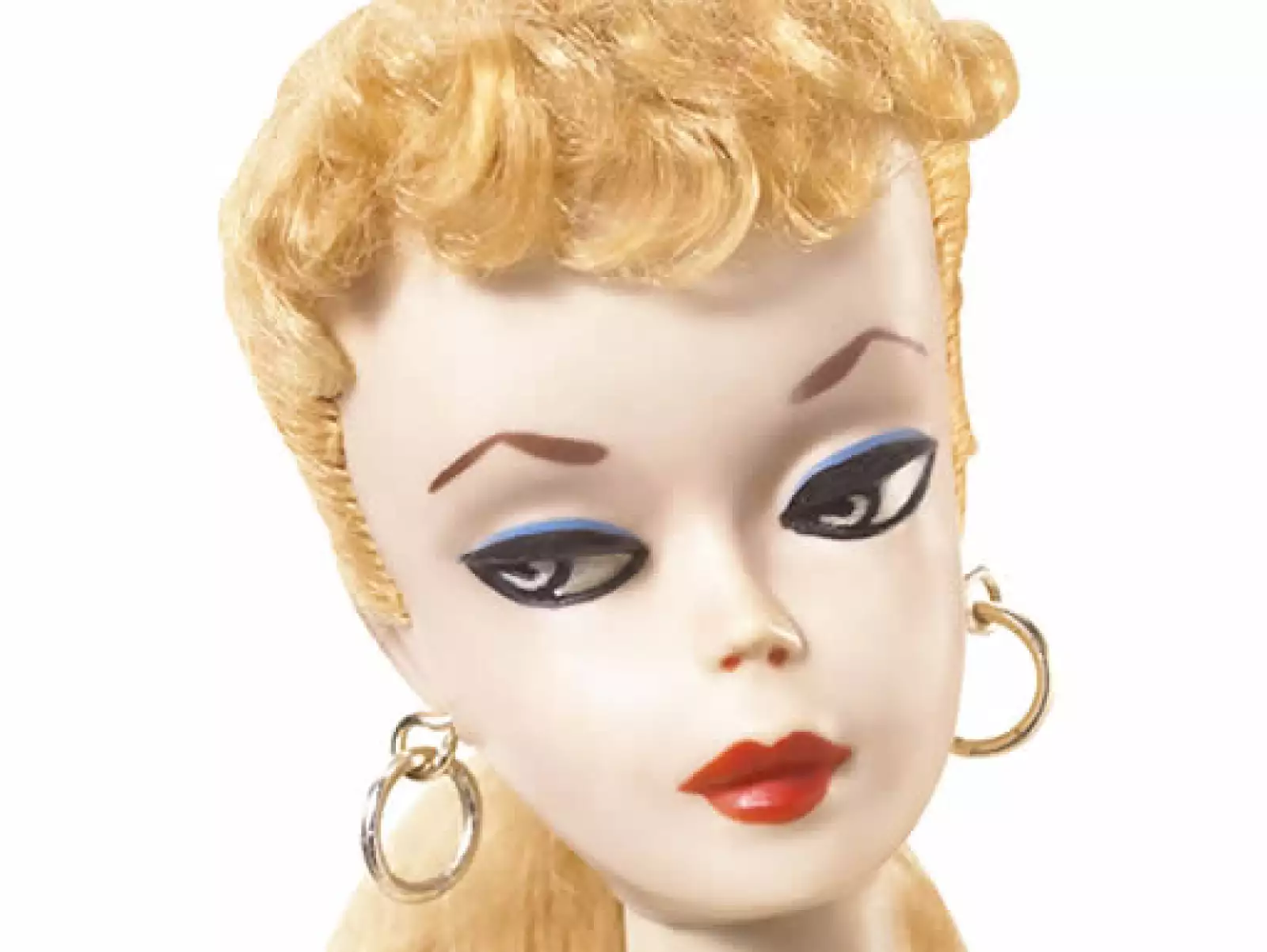 Ruth Handler, co-fundadora de Mattel, creó la primera Barbie hace 50 años y la bautizó en honor a su hija Bárbara.