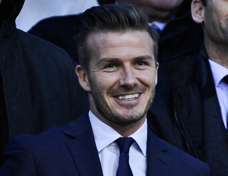 David Beckham vivirá temporalmente en París para jugar en el club Paris St Germain.