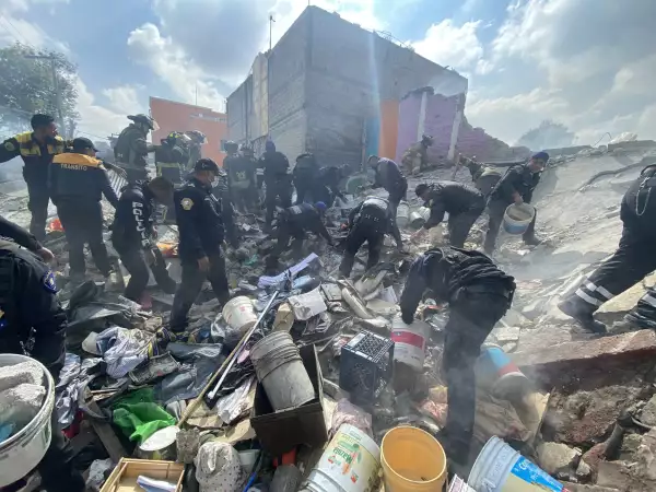Explosión Pensil 