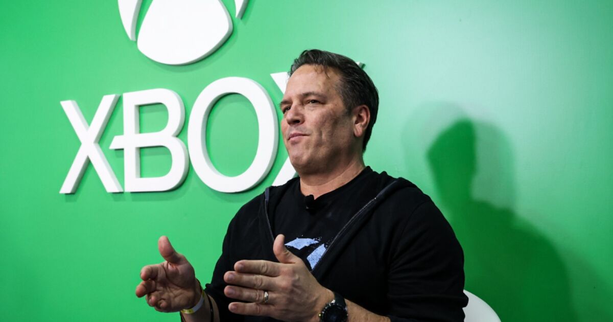 Phil Spencer performans krizi nedeniyle Xbox'tan ayrıldı