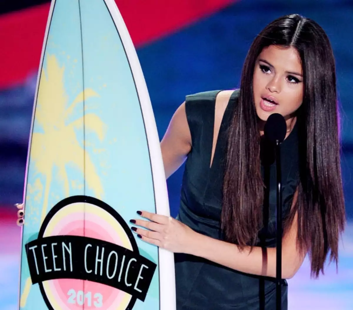 "Crepúsculo" fue la gran ganadora con siete tablas de surf. El grupo británico One Direction fue otro de los ganadores de la noche, además, Harry Styles, ganó por Chico Guapo y Sonrisa Perfeca.