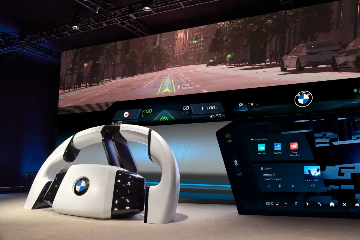 Los autos del futuro serán definidos por su software, y BMW lo sabe