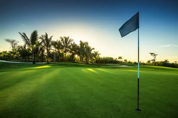 Los campos de golf más allá del deporte se han convertido en un imán para atraer clientes en la venta de vivienda