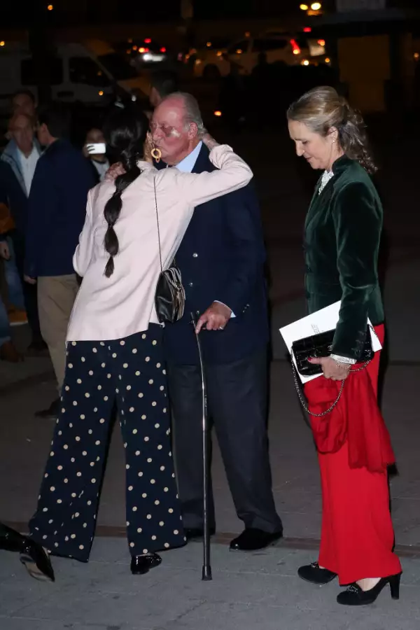 Victoria Federica, rey Juan Carlos y la infanta Elena