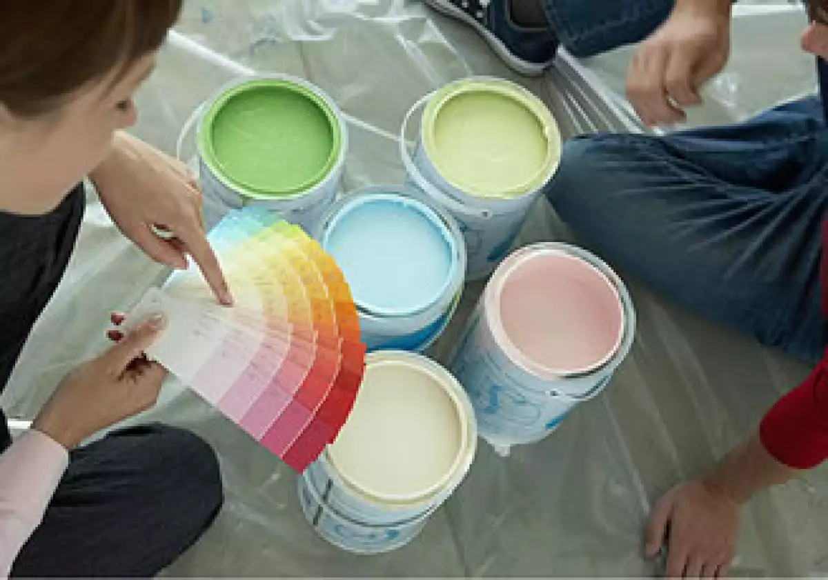 Lo que debes hacer es optar por una opción clásica que combine con el estilo original. (Foto: CNNMoney)