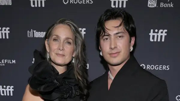 Hudson Williams y Carrie-Anne Moss protagonizan la serie sobrenatural 'Yaga'