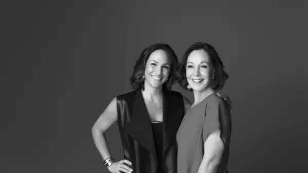 Saskia Niño de Rivera, Mariana Baños y Lourdes Berho celebran con el Palacio de Hierro el día de las madres compartiendo su compromiso por la sociedad.