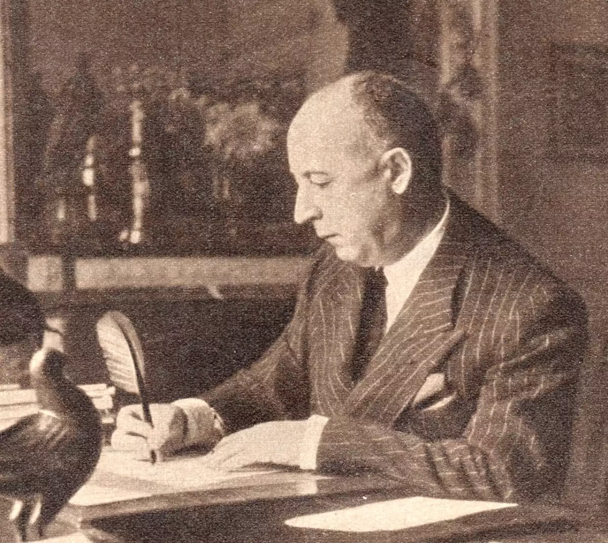 Foto de Christian Dior en 1954.
