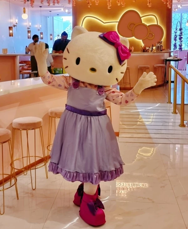 Hello Kitty Café