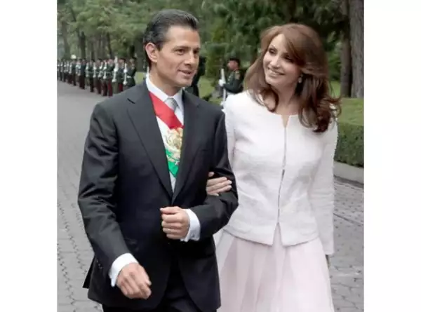 Angélica optó por tonos claros.
