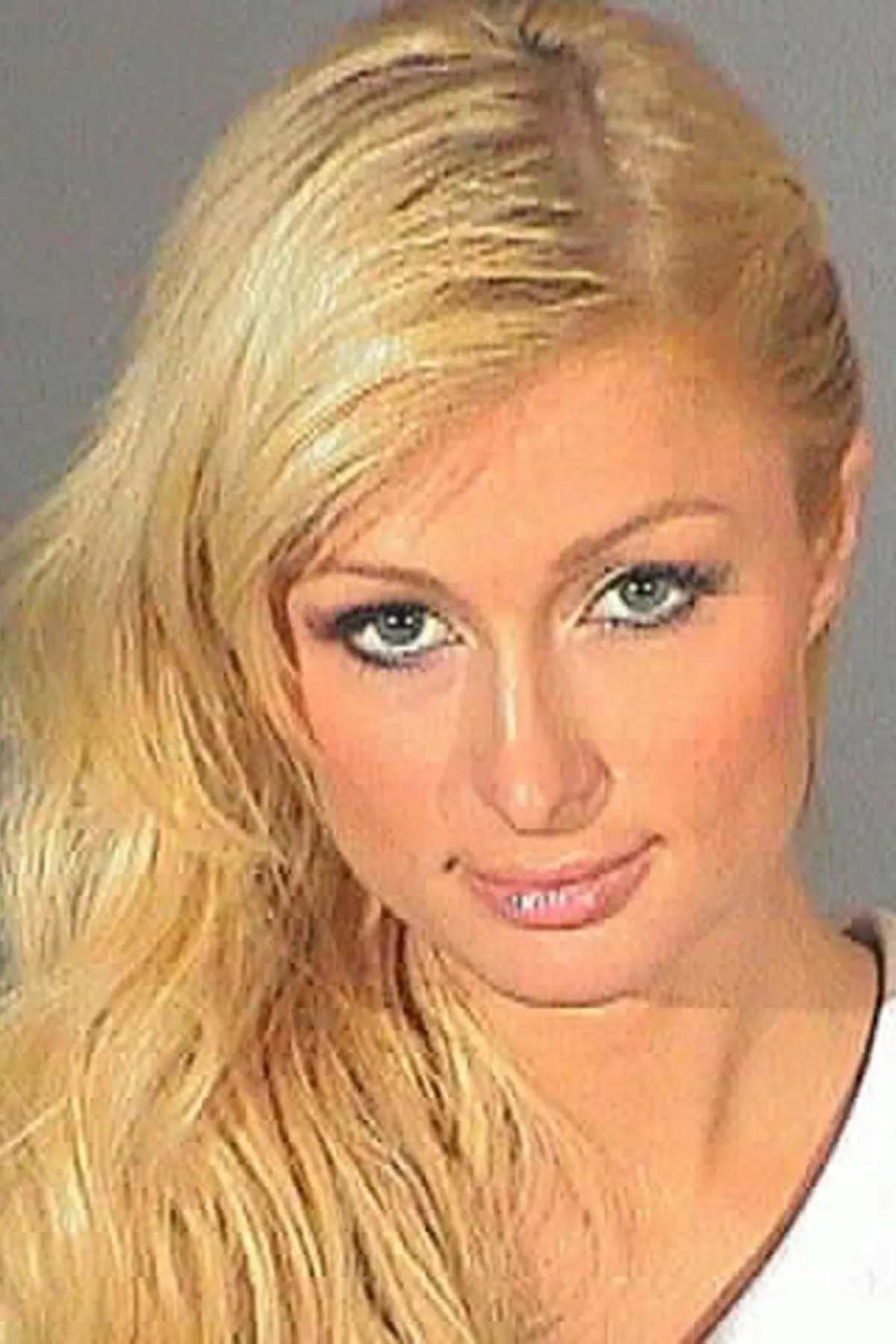 La foto del arresto de Paris Hilton en 2007