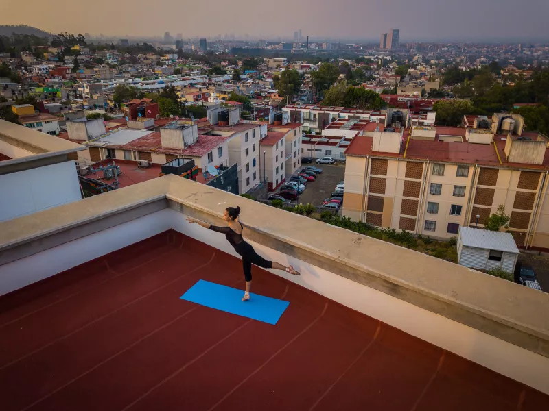 En la Ciudad de México las personas usan sus azoteas durante la pandemia.