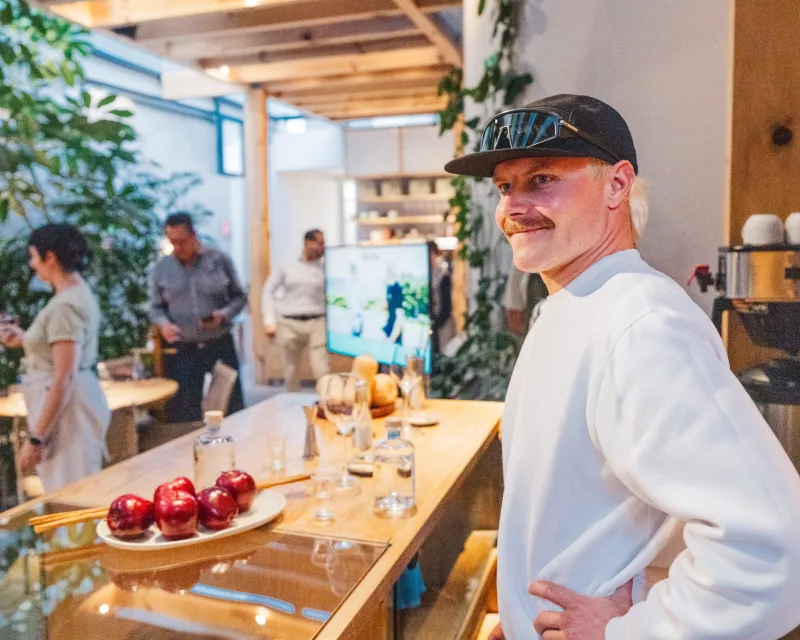 valtteri-bottas-lanza-marca-ginebra