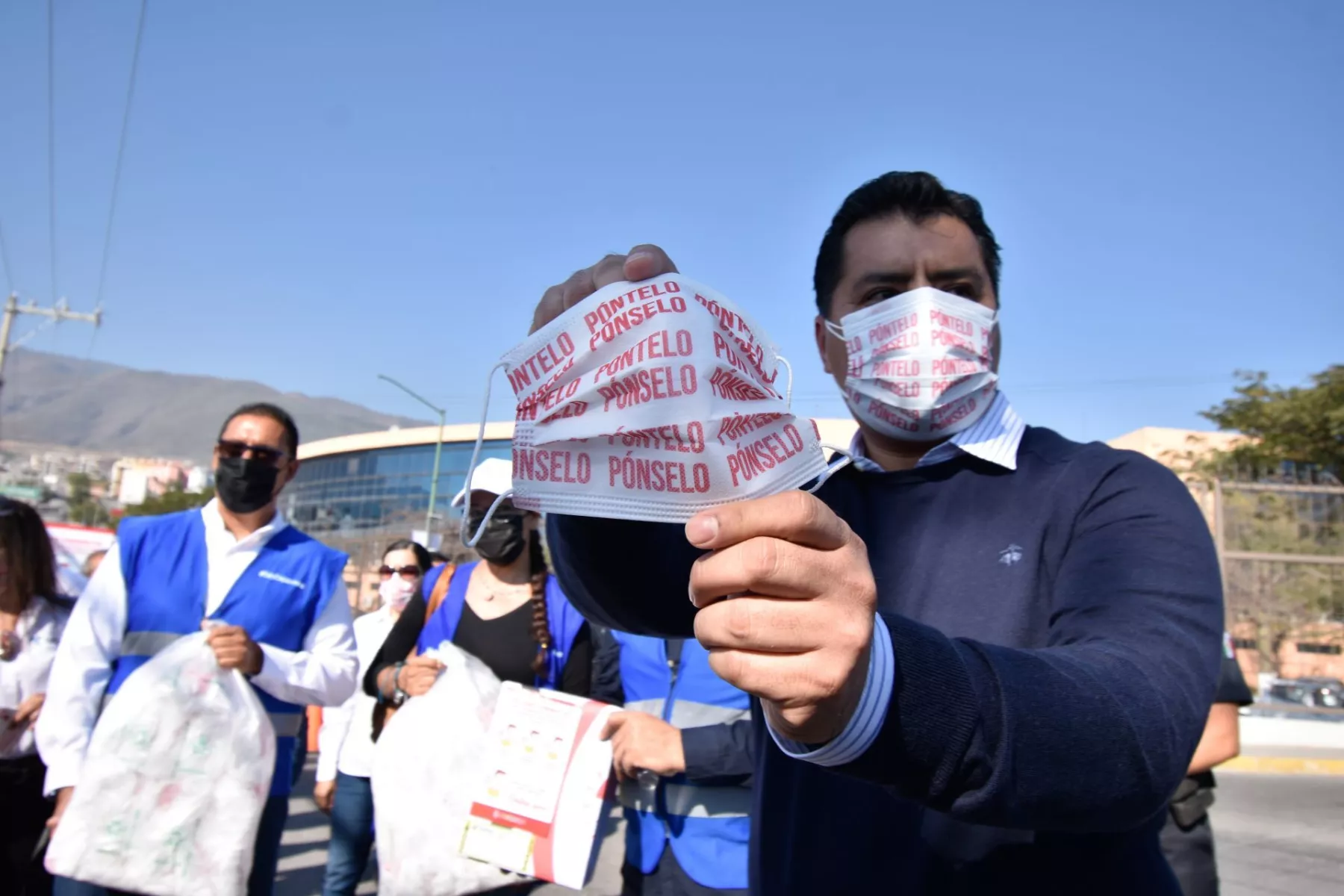 México se encamina a alcanzar los 2 millones de contagios de COVID-19 confirmados. Foto campaña de cubrebocas.

