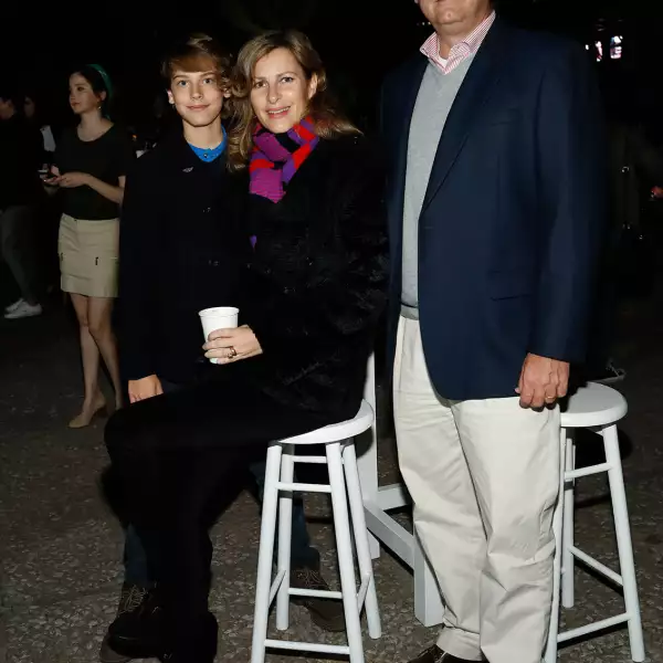 Evento de Lacoste -Una noche navideña bajo la Torre Eiffel