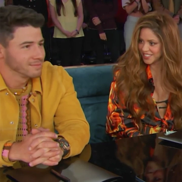 Shakira queda sorprendida con los pasos de salsa de Nick Jonas